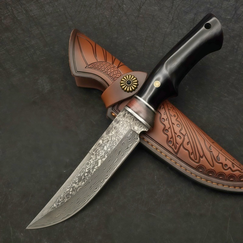 Survival Knife Full Tang - Damasco VG10 ao ar livre de